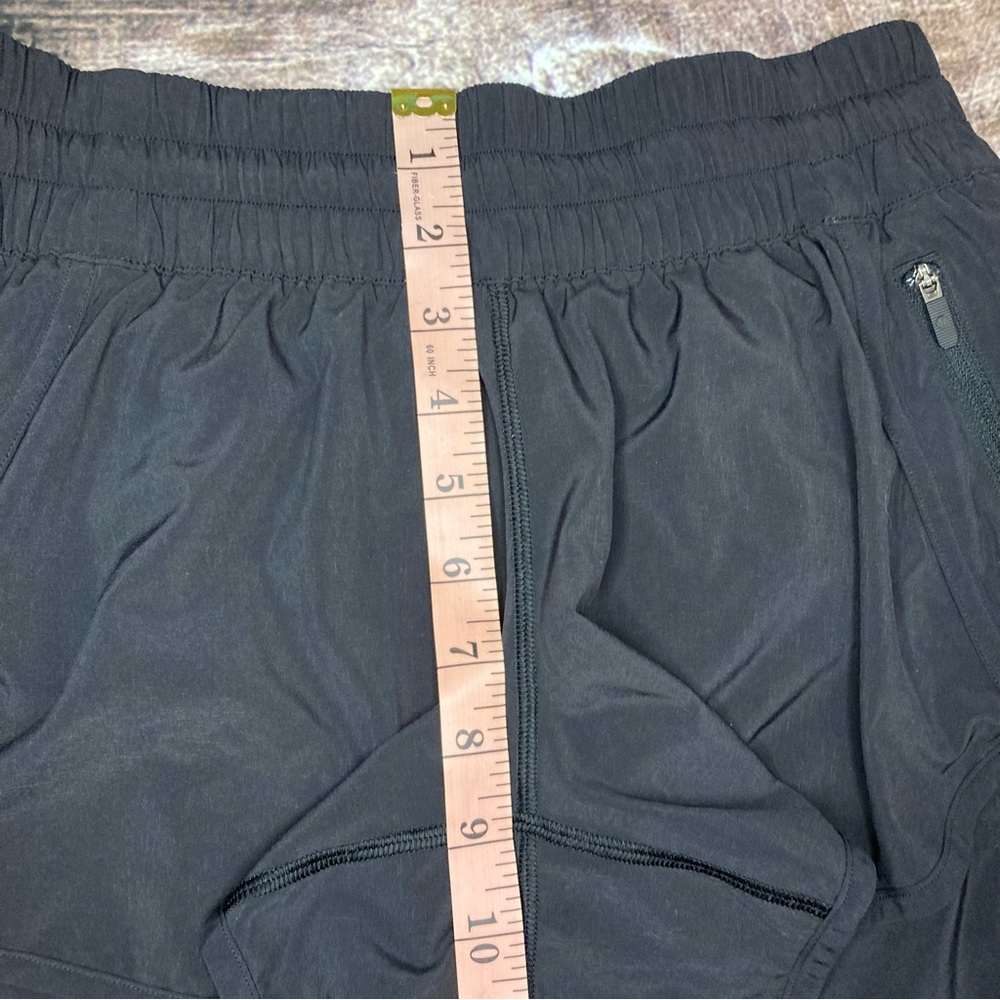 Lululemon shorts - Picture 6 of 8